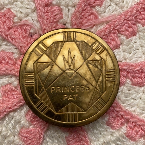 Vintage Art Deco Princess Pat rouge with as is applicator. Some rouge remains. - Picture 1 of 7